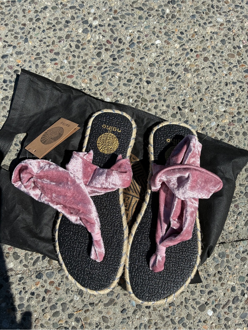 Nalho Pink Velvet Knot Toe Rope Sandals -  Women